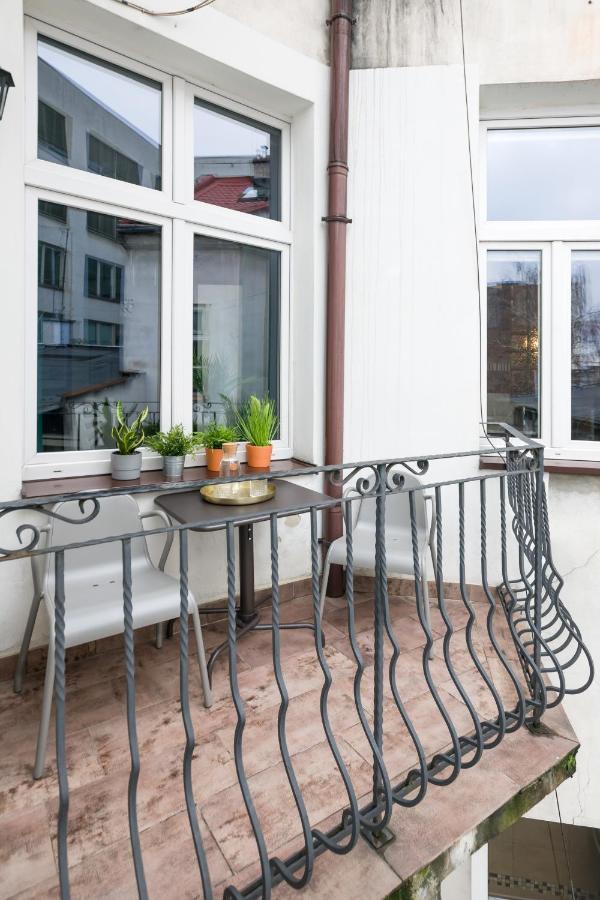 Discover Krakow Apartments - 3 Rakowicka St - Classic Apartments Near Main Station - Netflix מראה חיצוני תמונה
