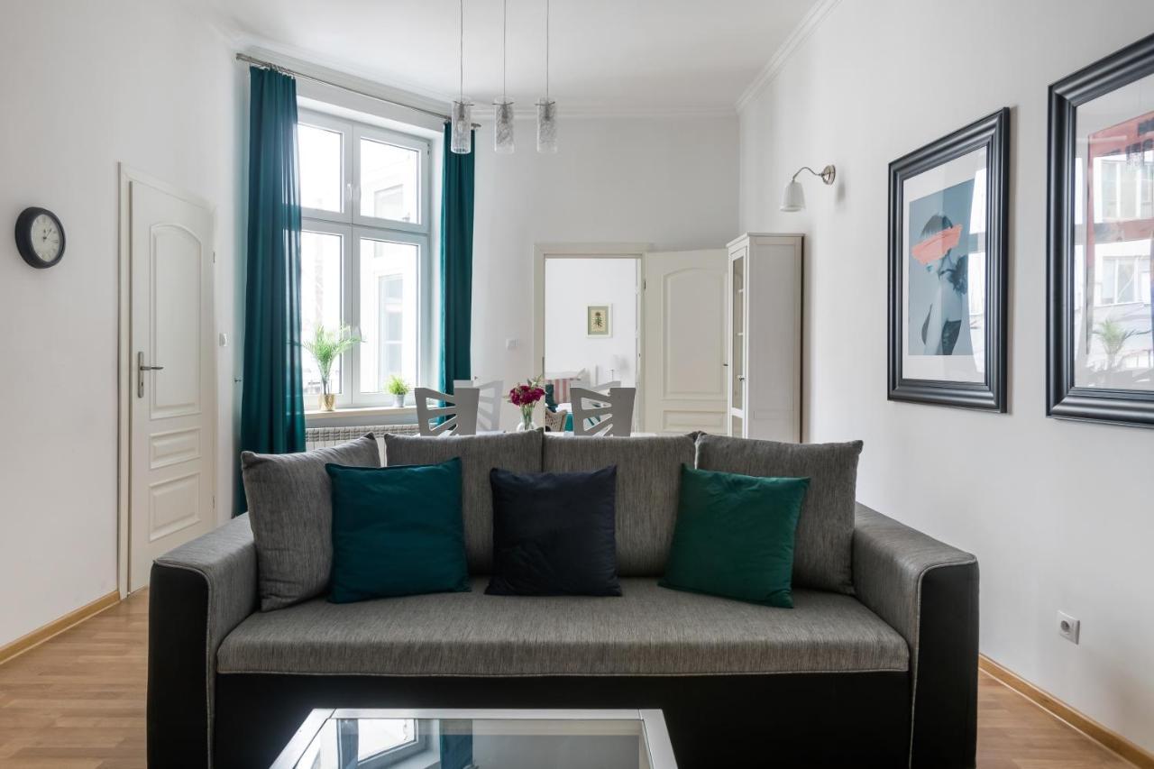 Discover Krakow Apartments - 3 Rakowicka St - Classic Apartments Near Main Station - Netflix מראה חיצוני תמונה