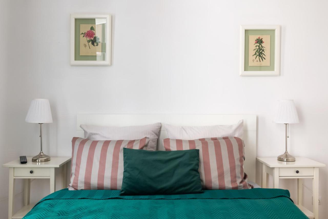 Discover Krakow Apartments - 3 Rakowicka St - Classic Apartments Near Main Station - Netflix מראה חיצוני תמונה