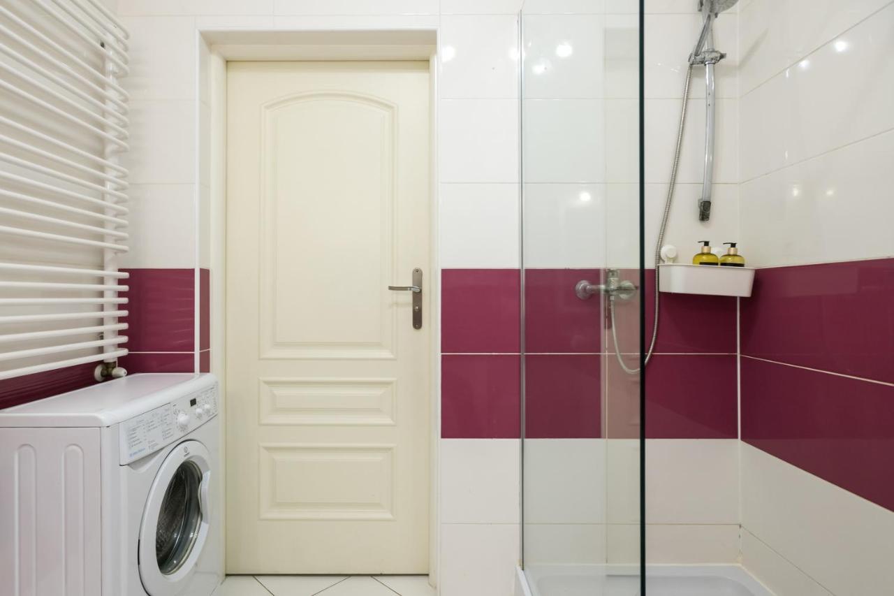 Discover Krakow Apartments - 3 Rakowicka St - Classic Apartments Near Main Station - Netflix מראה חיצוני תמונה