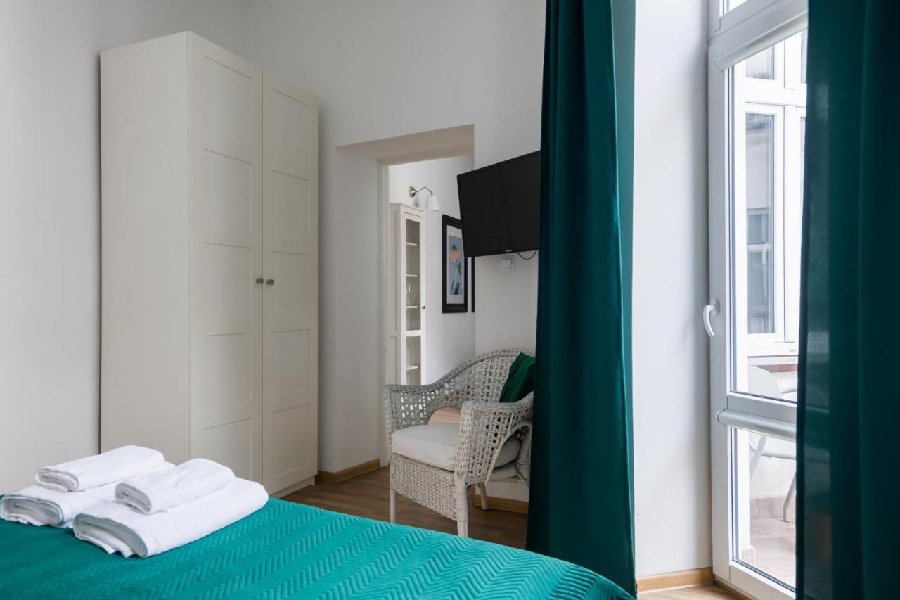 Discover Krakow Apartments - 3 Rakowicka St - Classic Apartments Near Main Station - Netflix מראה חיצוני תמונה