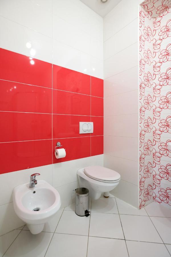 Discover Krakow Apartments - 3 Rakowicka St - Classic Apartments Near Main Station - Netflix מראה חיצוני תמונה